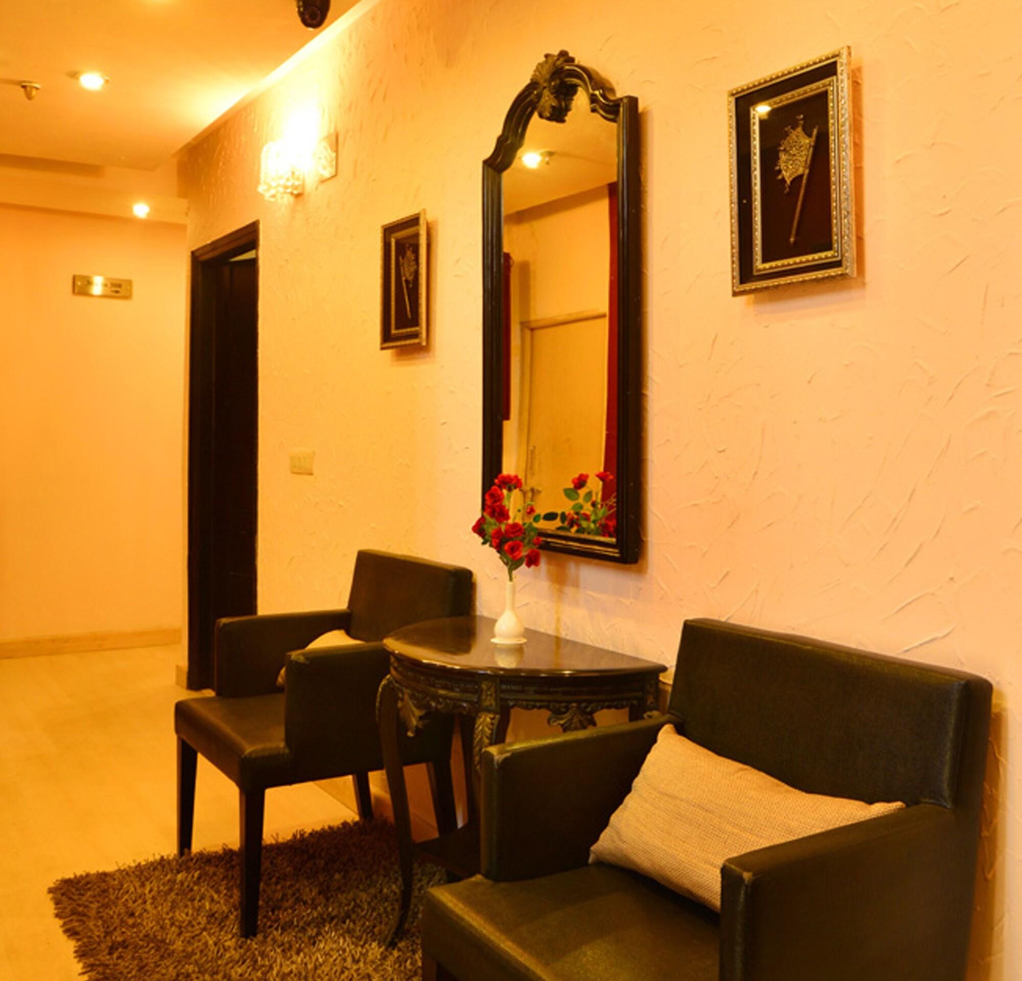 ניו דלהי Hotel Shanti Palace West Patel Nagar מראה חיצוני תמונה