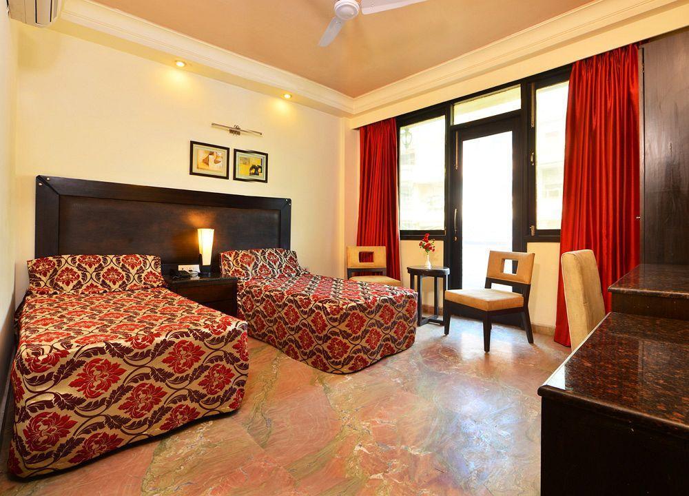ניו דלהי Hotel Shanti Palace West Patel Nagar מראה חיצוני תמונה